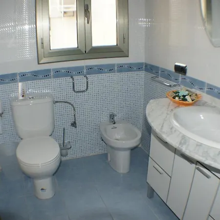 Holiday home Goldhome - Casa Piscina Privada, Amarre - Casa 4 *