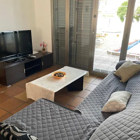 Goldhome - Casa Piscina Privada, Amarre - Casa 4 * Empuriabrava